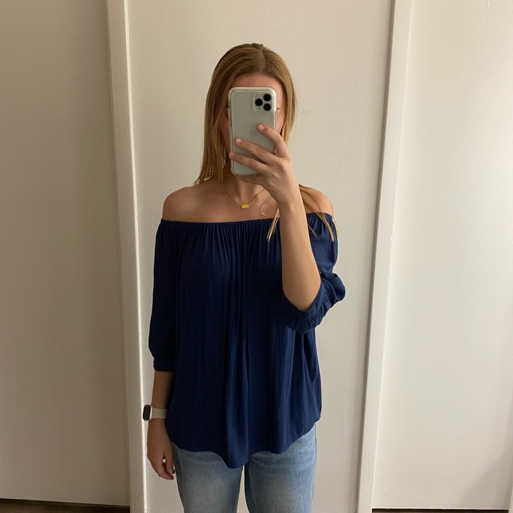 GAP Navy Off-the-shoulder Top XS